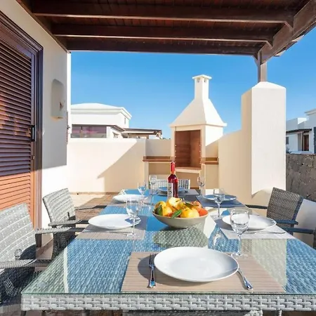 Casa Corfe * بلايا بلانكا